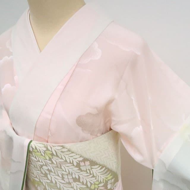 ｍ1972＊美品 正絹 金通し 金駒刺繍 桜 手縫い仕立て 振袖・襦袢2点セット