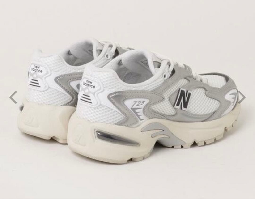 New Balance スニーカー ML725CG