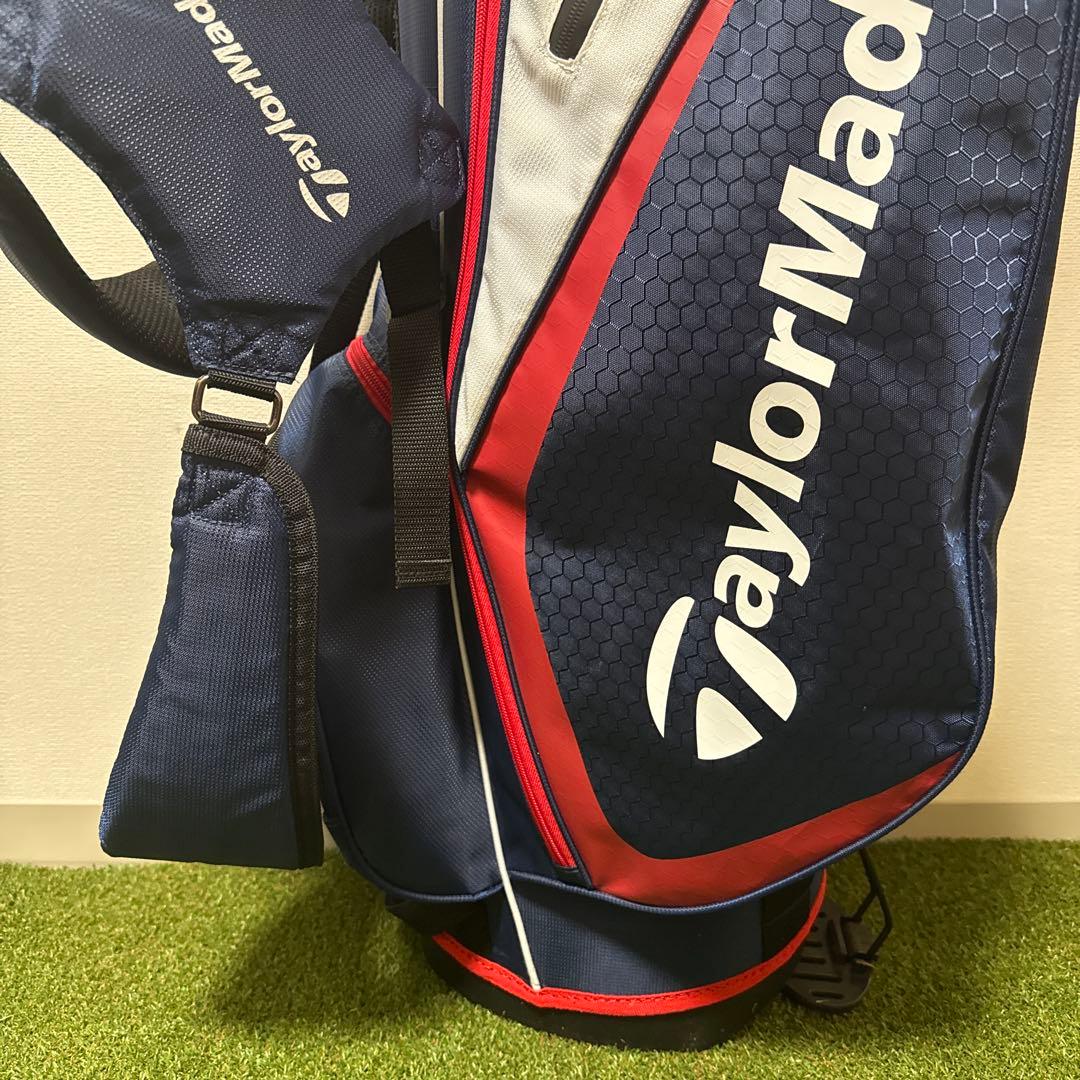 美品! TaylorMade テーラーメイド キャディバッグ スタンド式
