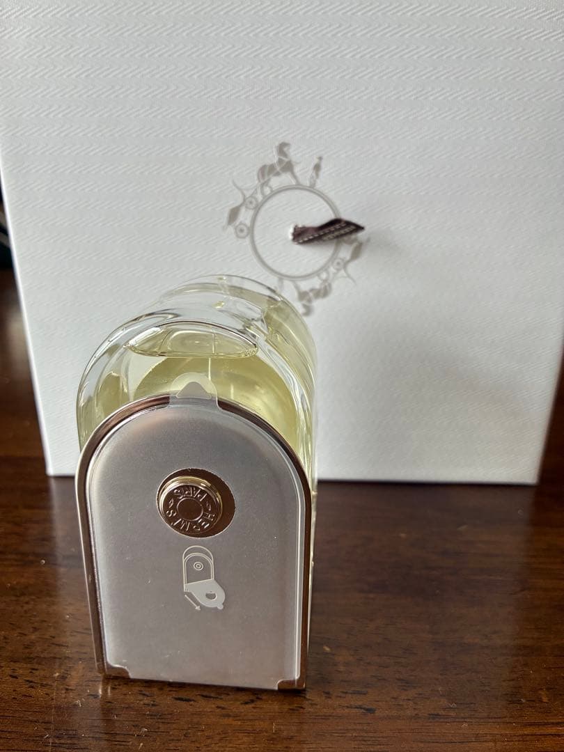 エルメス、ヴォヤージュドウ　オードトワレ