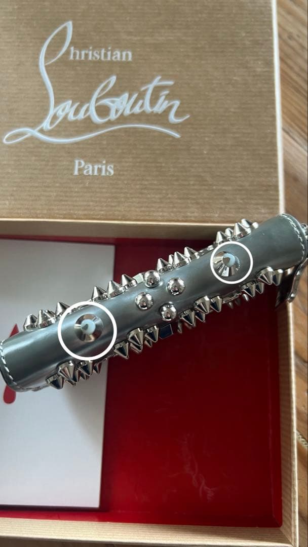 ルブタン キーケース パネトーネ シルバー グレー キーケース