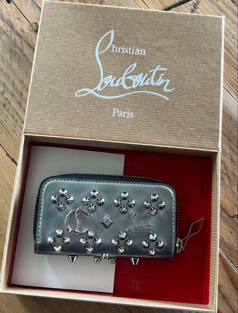 ルブタン キーケース パネトーネ シルバー グレー キーケース