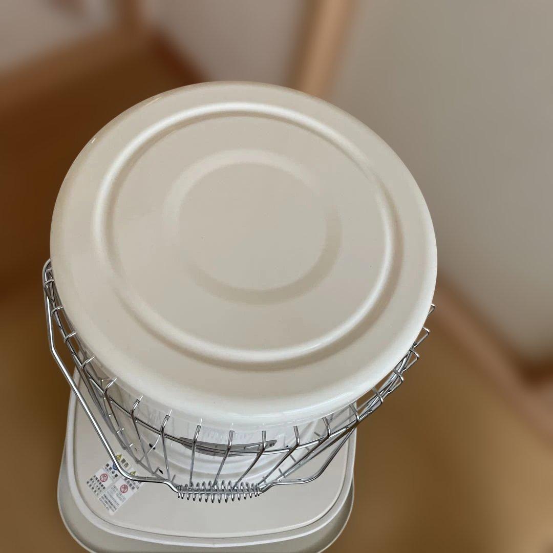 コロナ　石油ストーブ ホワイト 灯油 木造17畳まで