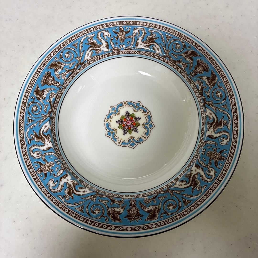 【美品】ウェッジウッド　フロレンティーンターコイズ　スープ皿20.5cm 黒壺