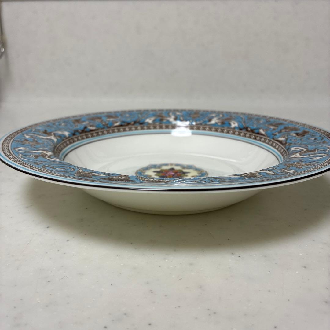 【美品】ウェッジウッド　フロレンティーンターコイズ　スープ皿20.5cm 黒壺