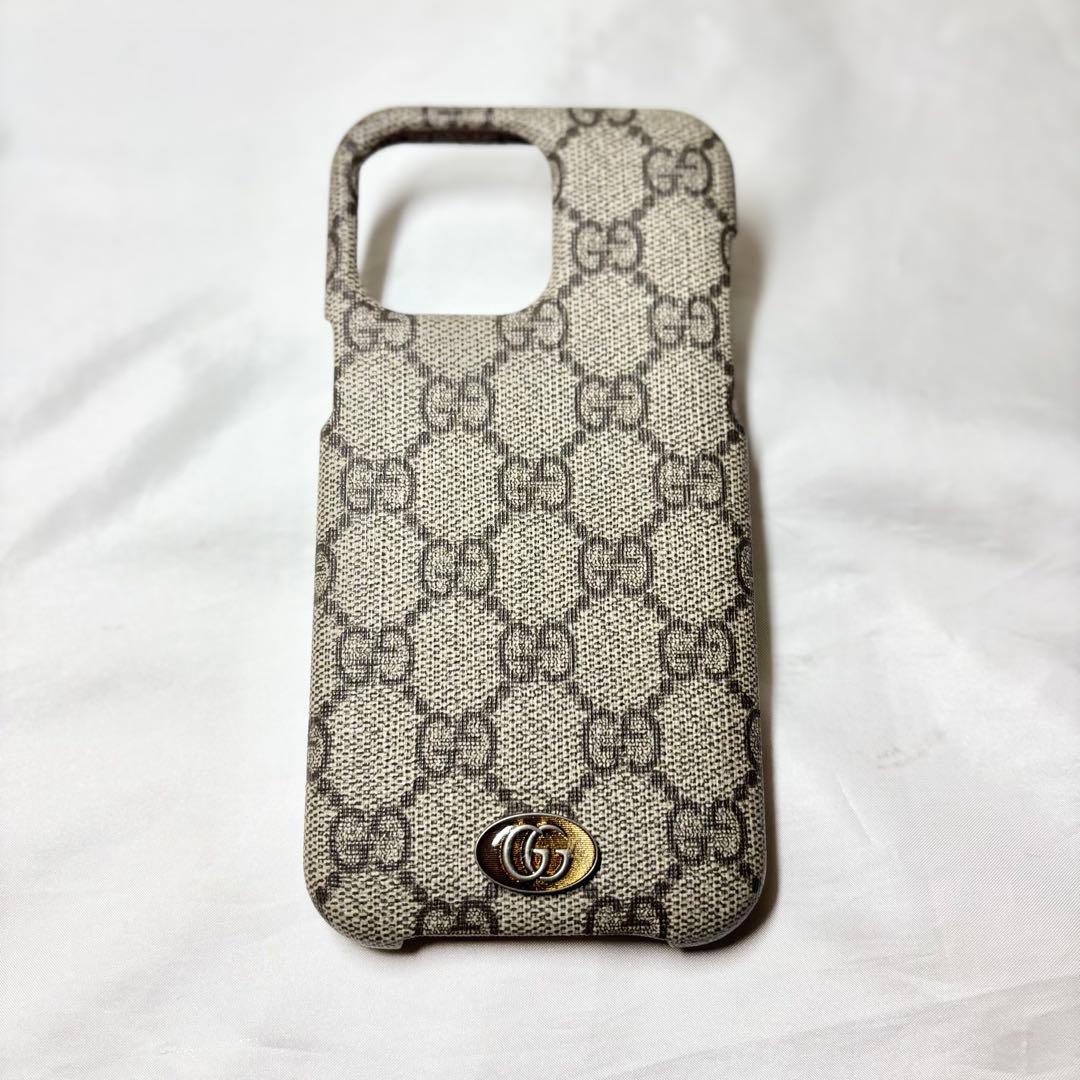 【美品】　グッチ　iPhoneケース　14pro max GGスプリーム