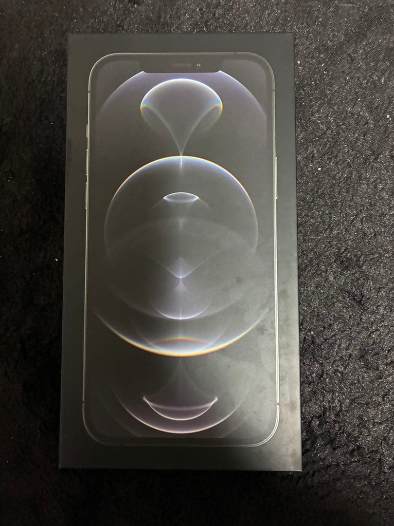 iPhone12 Pro Max 本体箱付きPeter