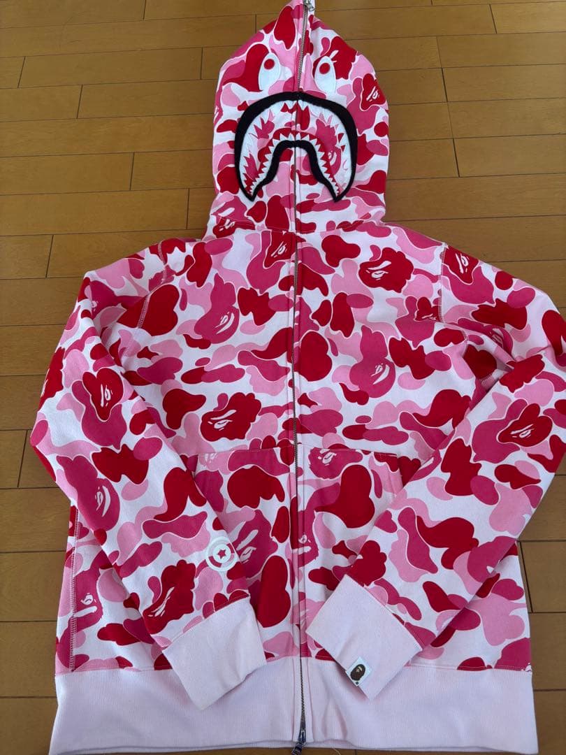 のあ子！A BATHING APE シャークパーカー