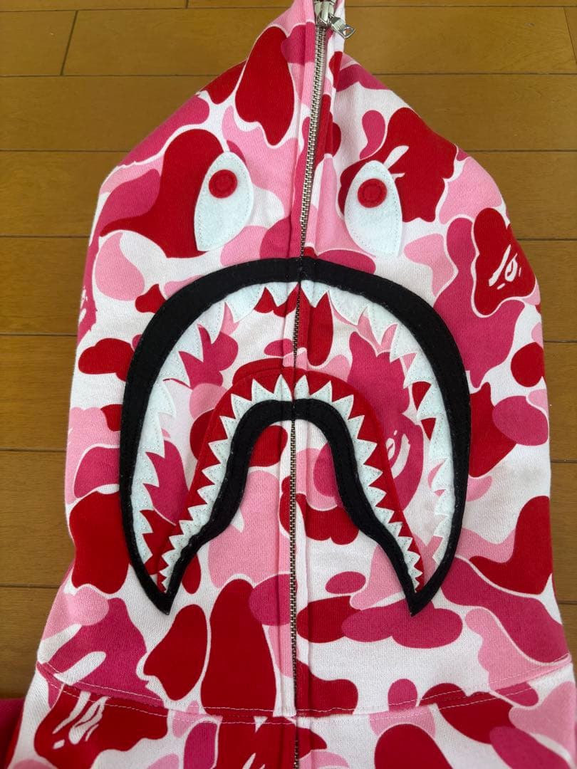 のあ子！A BATHING APE シャークパーカー