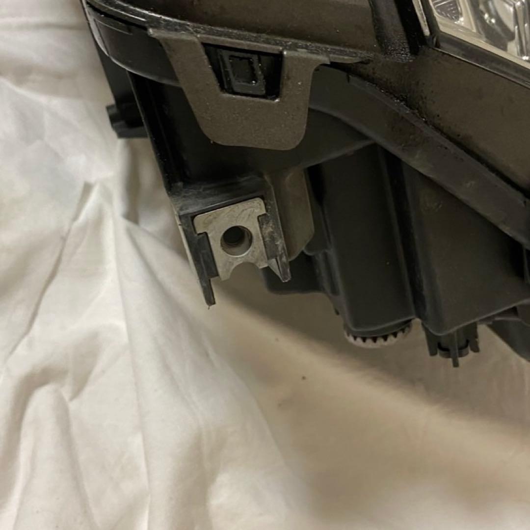 LEXUS レクサス　LS460/600hL 左ヘッドライト　中古