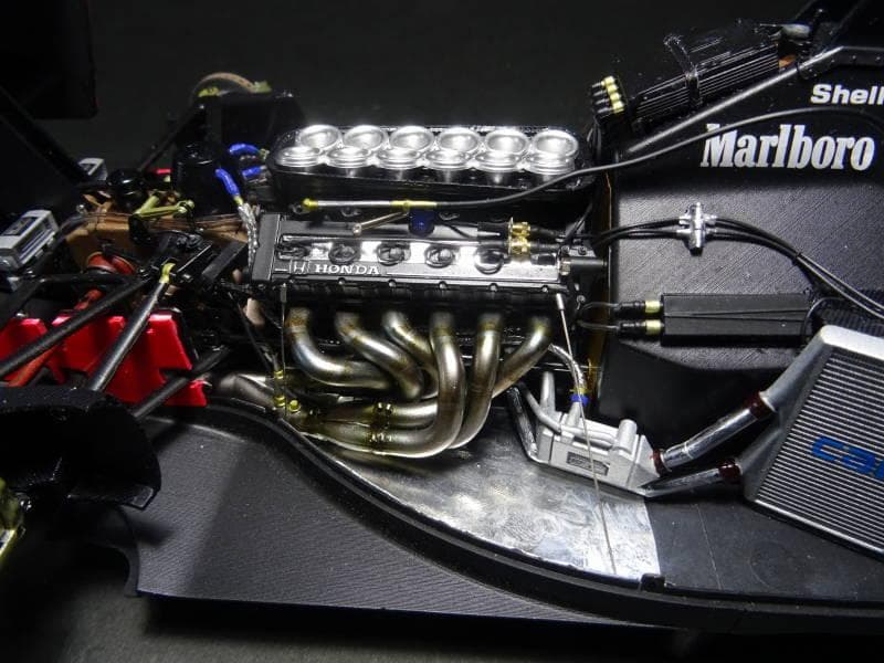 1/12マクラーレンMP4/6完成品