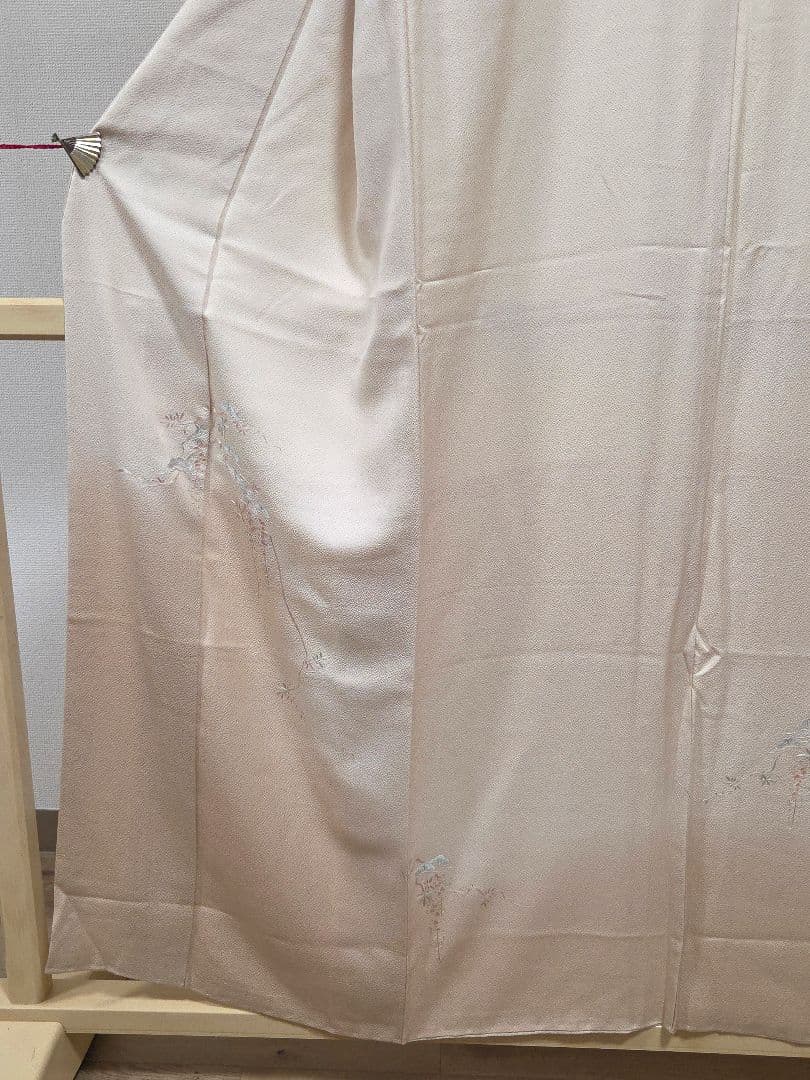 C 美品 中国三大刺繍 蘇州刺繍 暈し 藤の花 袷 正絹 付下げ 着物