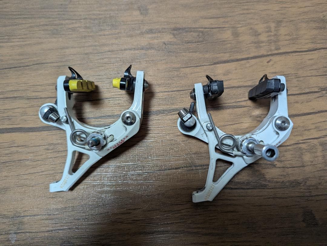 TRP　R979EQ WHITE BR-TRP-067-リム用（最終値下）