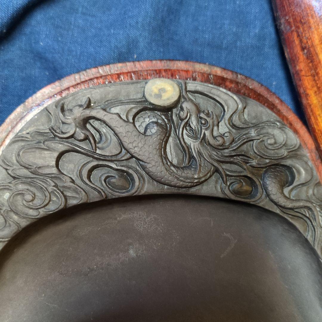 素晴らしい端渓名硯です。見事です