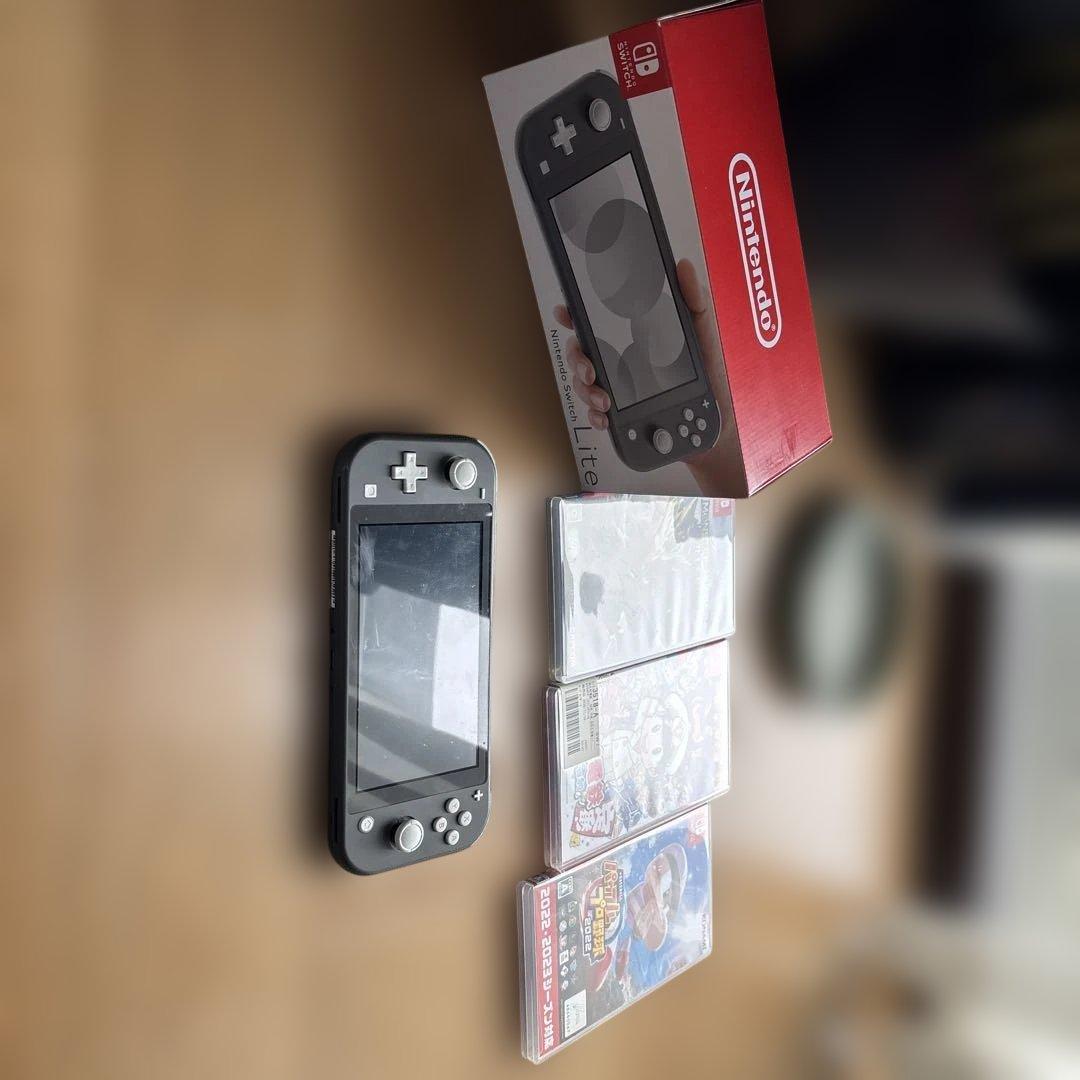 [最終値下げ]Nintendo Switch Lite グレー　ソフト付き