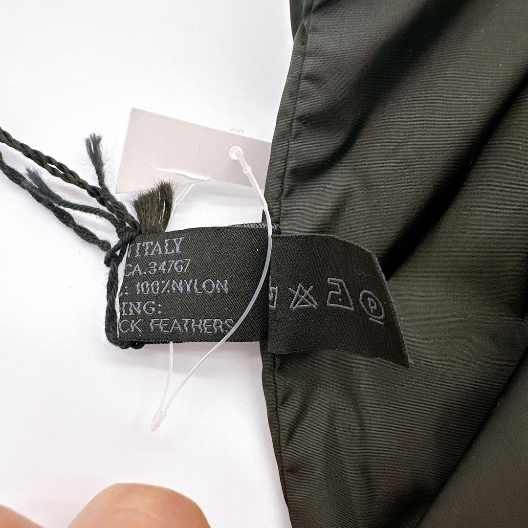 新品タグ付☆プラダ　ロゴマフラー　ナイロン　ストール　ダウンマフラー未使用美品