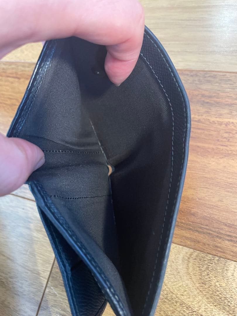 AirTag用Fermi+二つ折り財布 Annonayフレンチカーフ牛革ネイビー