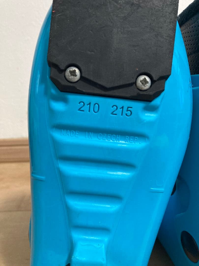 HEAD J2 子供用スキーブーツ　21.0〜21.5cm