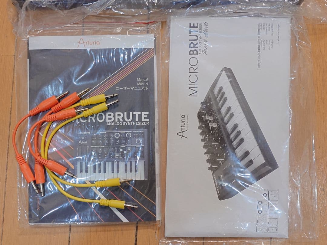 Arturia MicroBrute アナログシンセサイザー