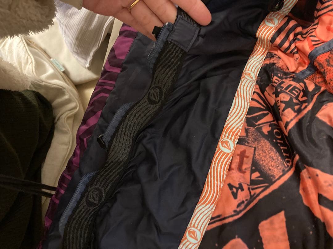 スノボウェア　volcom レディース　s 紫　パープル