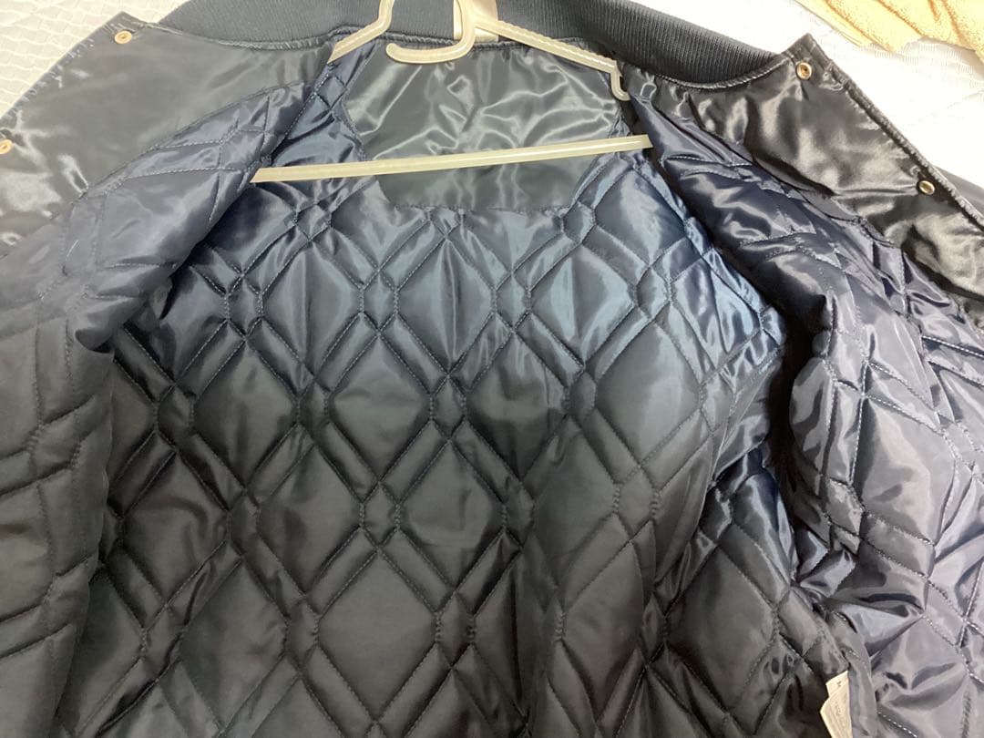 ドジャース　スタジャン濃紺　限定セール