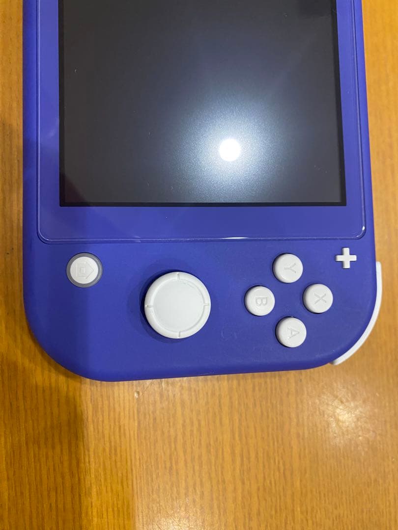 美品！Nintendo Switch Lite 青　本体 ACアダプター付き