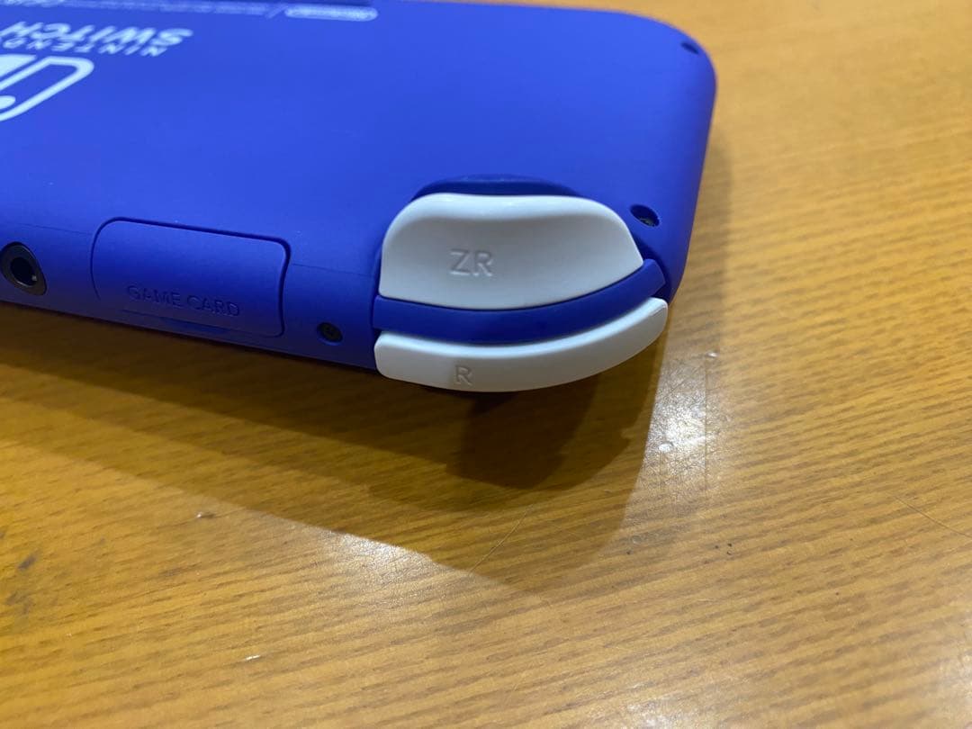 美品！Nintendo Switch Lite 青　本体 ACアダプター付き