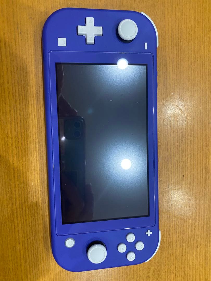 美品！Nintendo Switch Lite 青　本体 ACアダプター付き