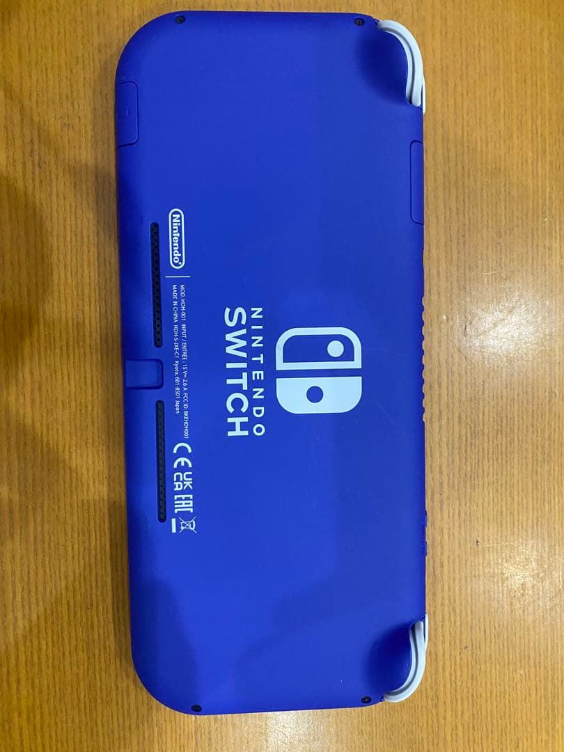 美品！Nintendo Switch Lite 青　本体 ACアダプター付き