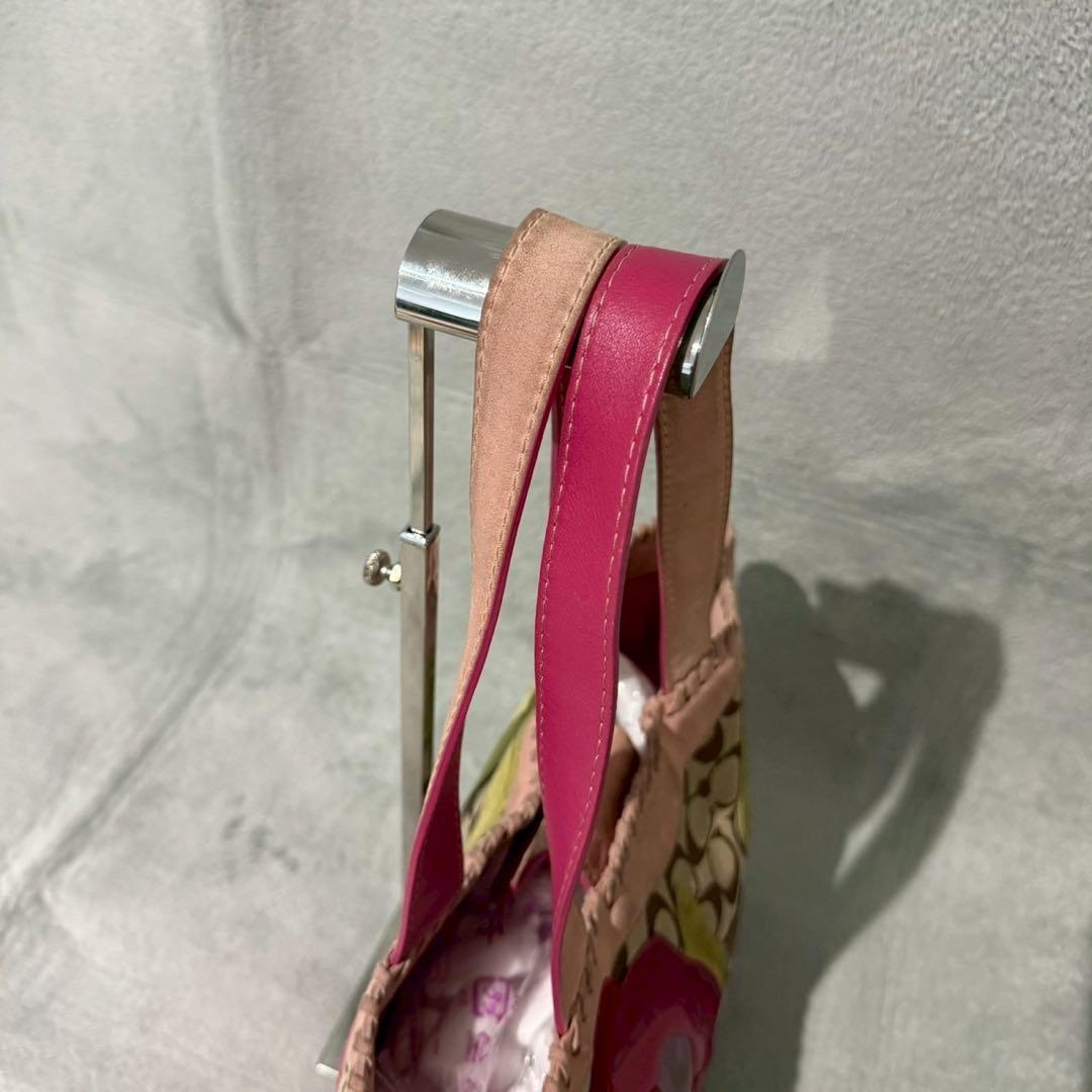 バッグ Coach Signature Flower Stitch Suede Bag