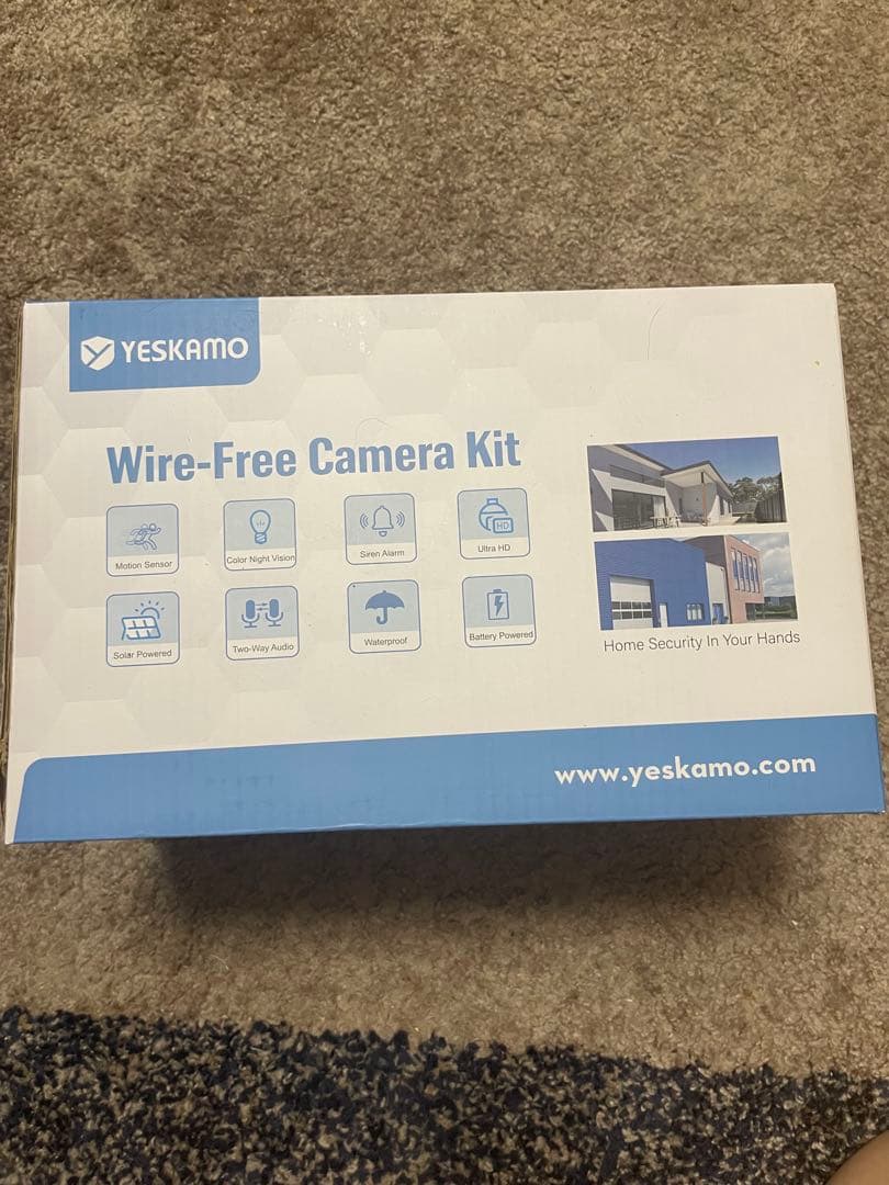 【400万画素】監視 ソーラー 防犯カメラ4台＋ソーラーパネル4台＋ミニ録画機）