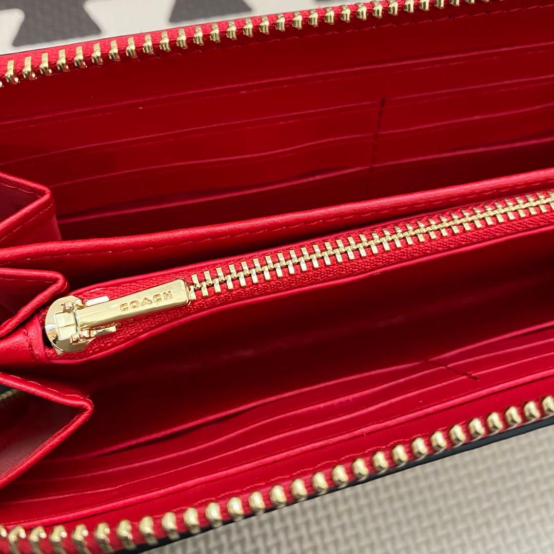 【COACH 新品】コーチ 長財布 ストラップ付 ラウンドジップ ギフトにも最適