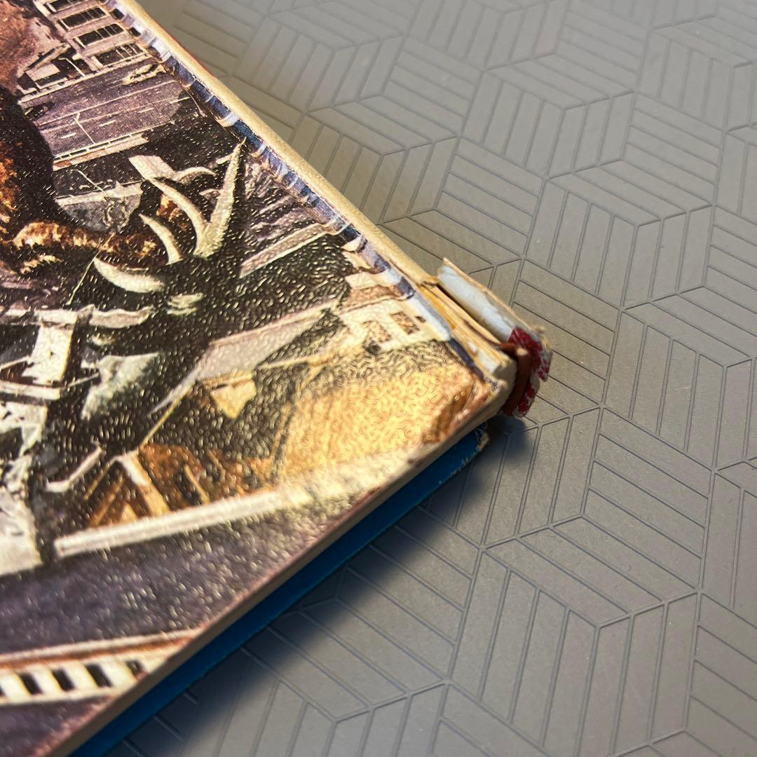 希少 昭和レトロ『怪獣画報』ウルトラマン 秋田書店 円谷英二 当時物