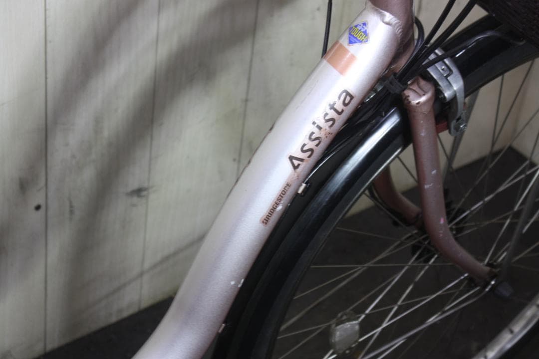 s*4様 電動アシスト自転車 シルバー 前バスケット付き