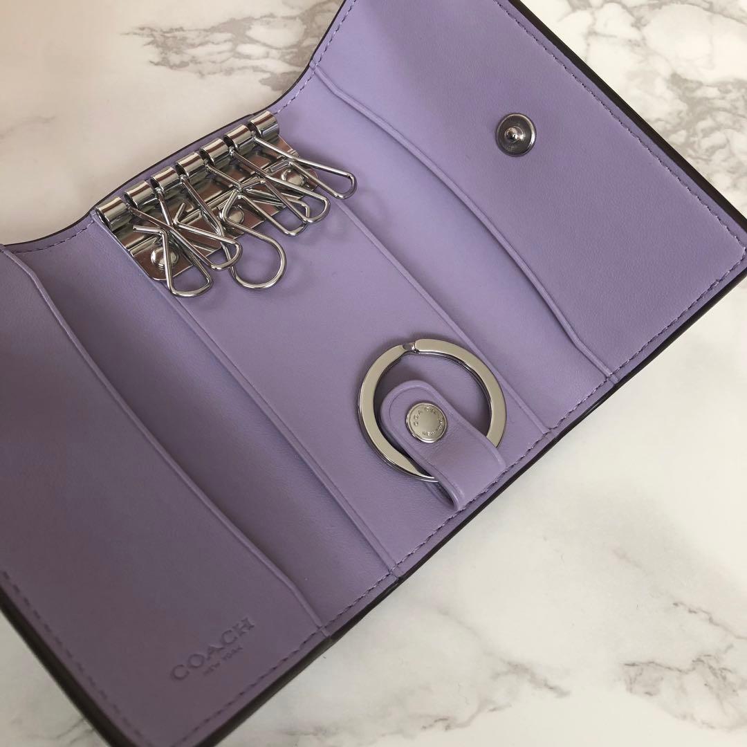 新品未使用 COACH コーチ キーケース ソフトパープル 完売品 紫色