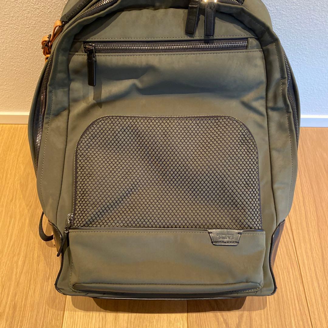 TUMI トゥミ　ウォレン　ハリソン限定カラー　オリーブグリーン
