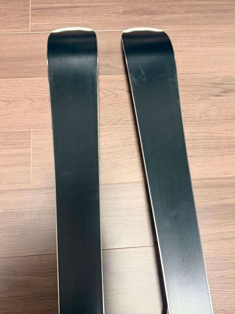 Salomon スキー板 ビンディング ストック付