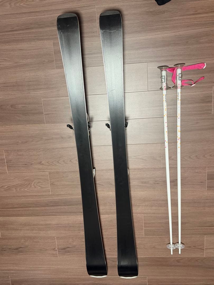 Salomon スキー板 ビンディング ストック付