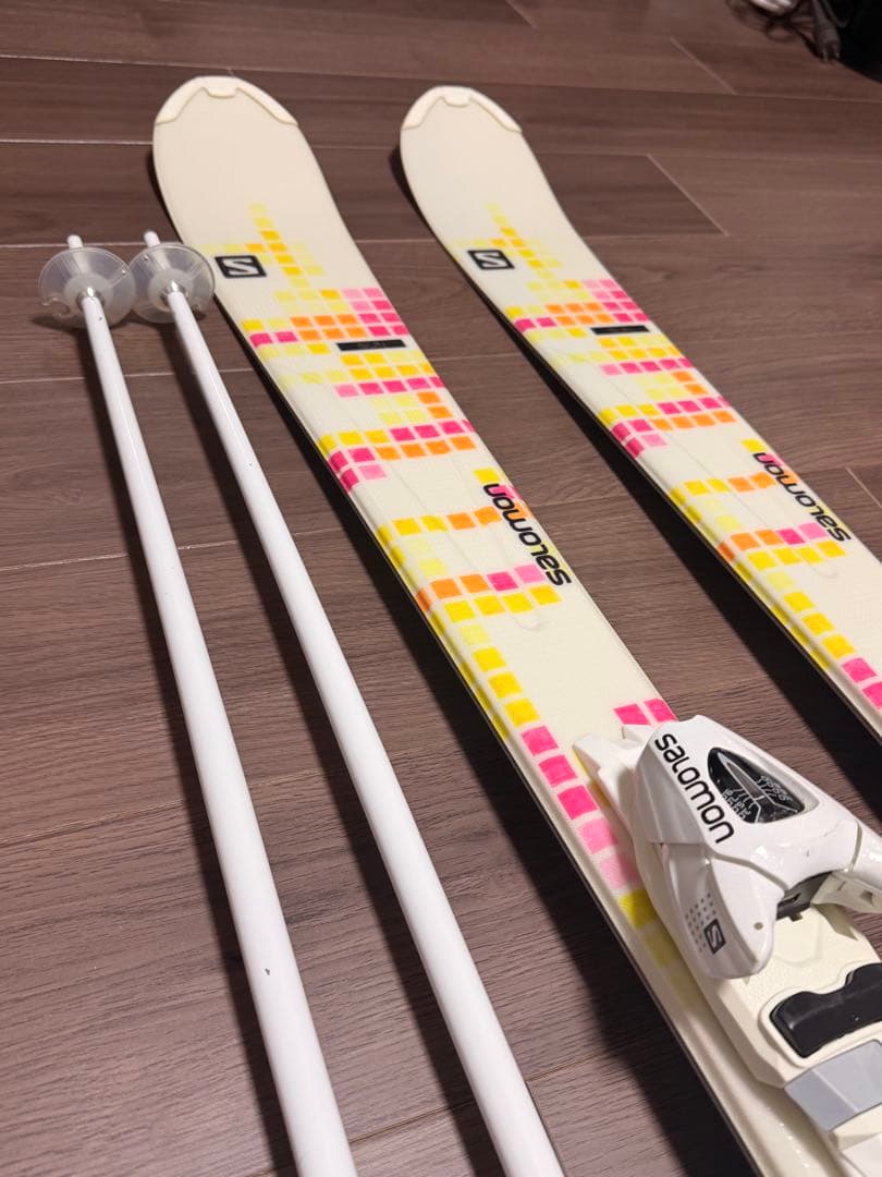 Salomon スキー板 ビンディング ストック付