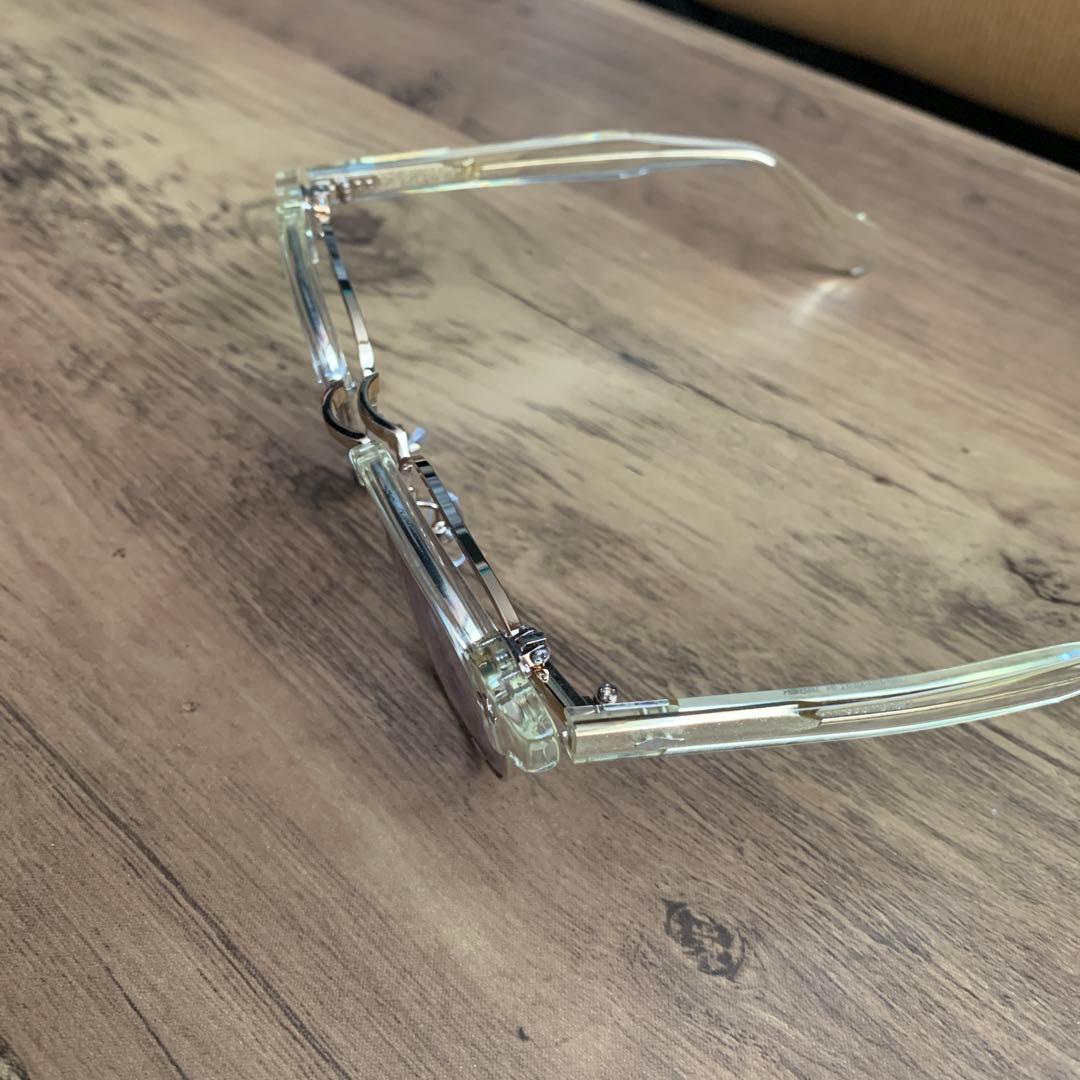 p*n様 FOREMOST フリップアップ　クリアフレーム サングラス ケース付