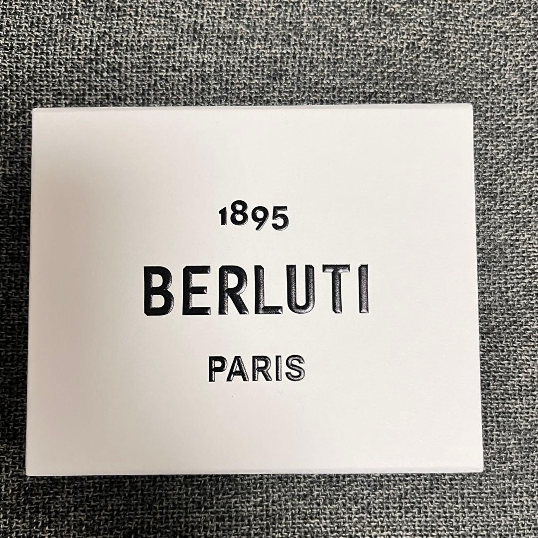 BERLUTI レザー 二つ折り財布　マネークリップ