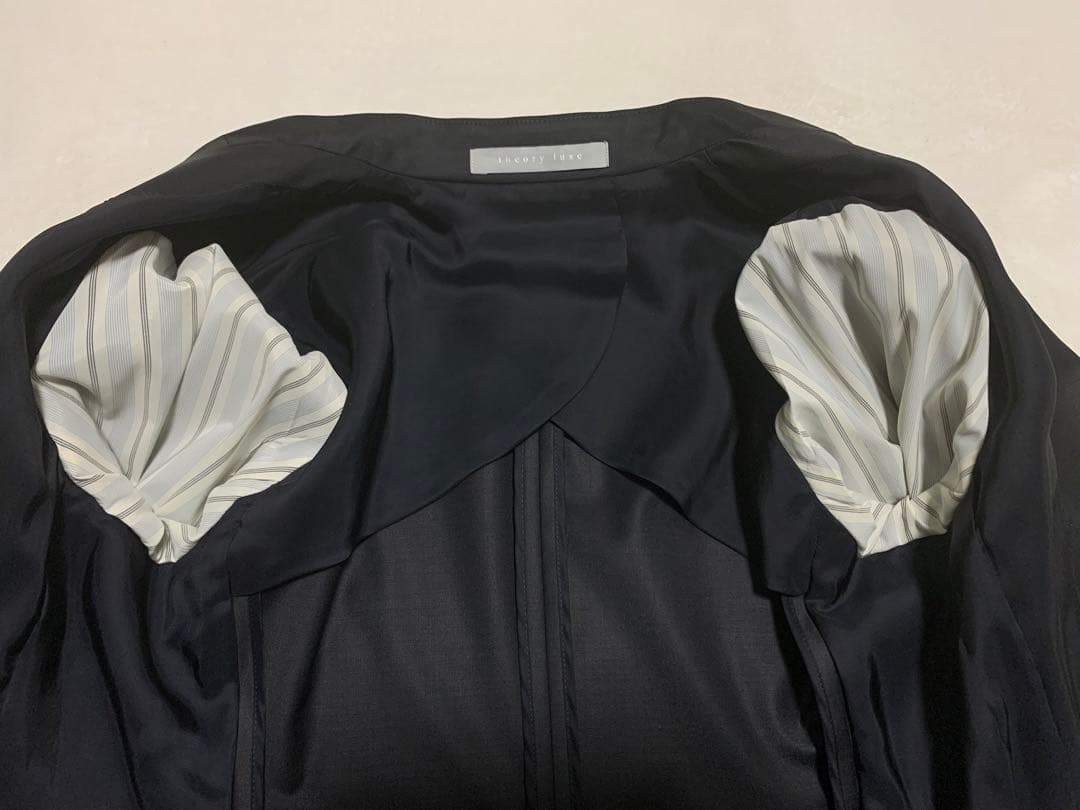 未使用級✨セオリーリュクス EXECTIVE ノーカラージャケット ブラック40