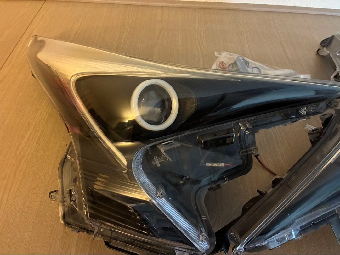 こーた50プリウス前期ヘッドライト クリア ブラック イカリングライト付き