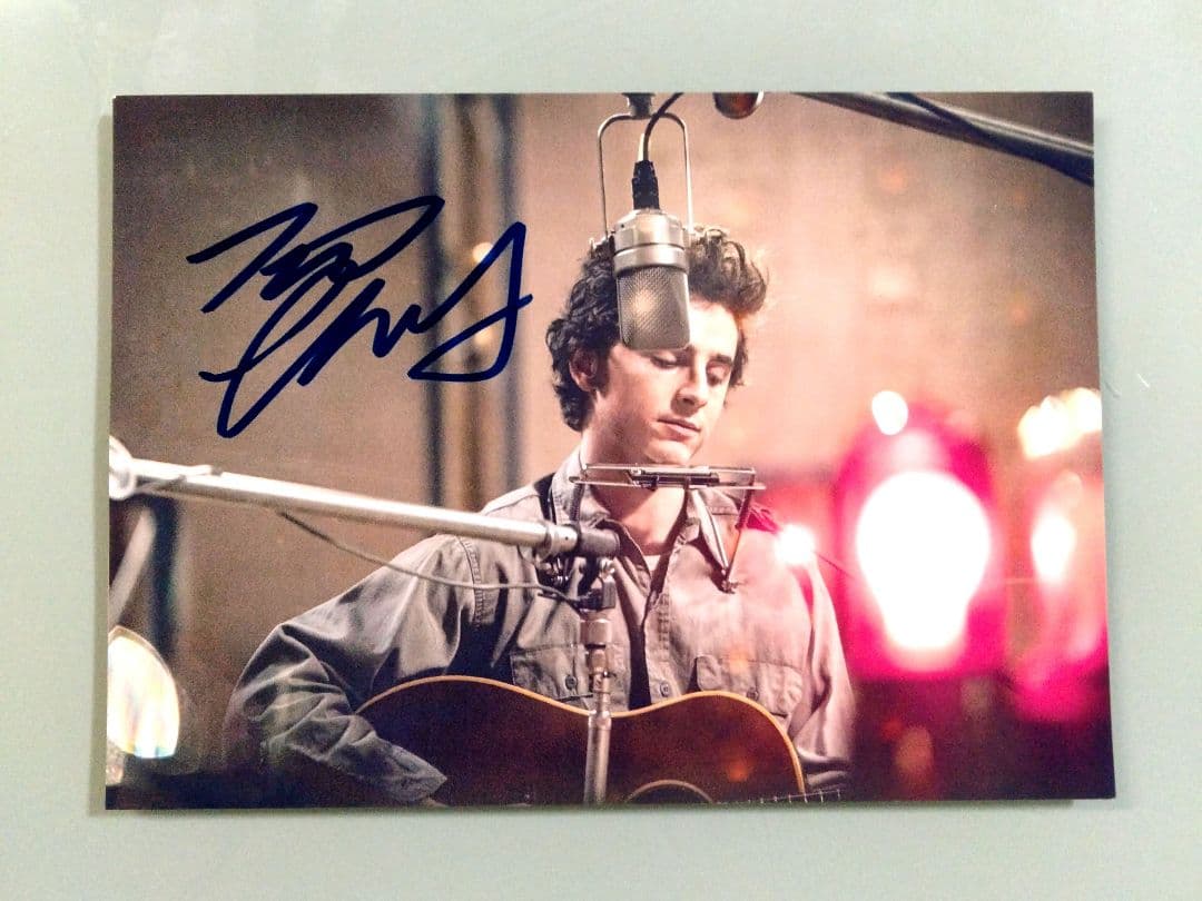 ティモシーシャラメ直筆サイン入り2Lサイズ写真…名もなき者