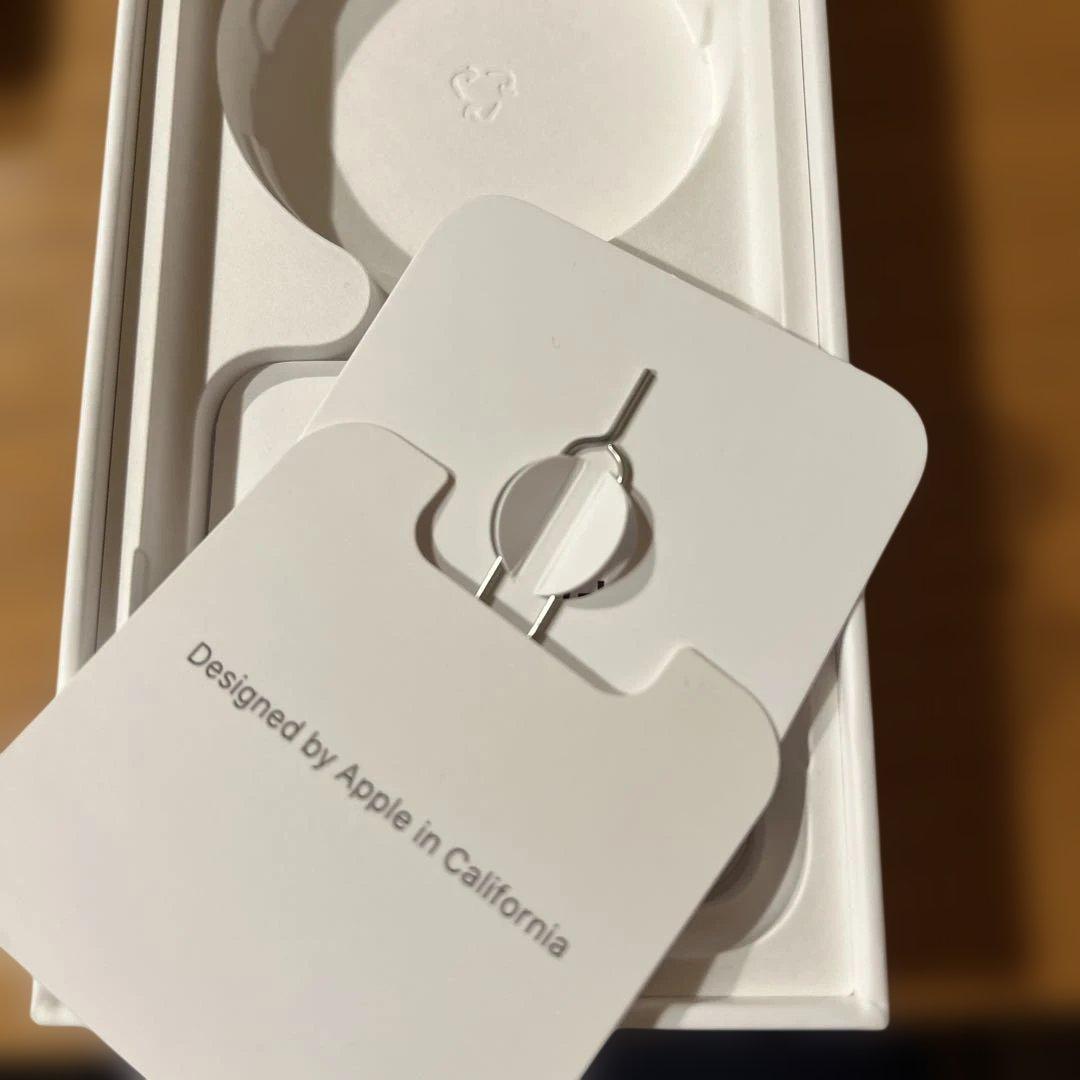 iPhone SE 第2世代 (SE2) 128GB SIMフリー