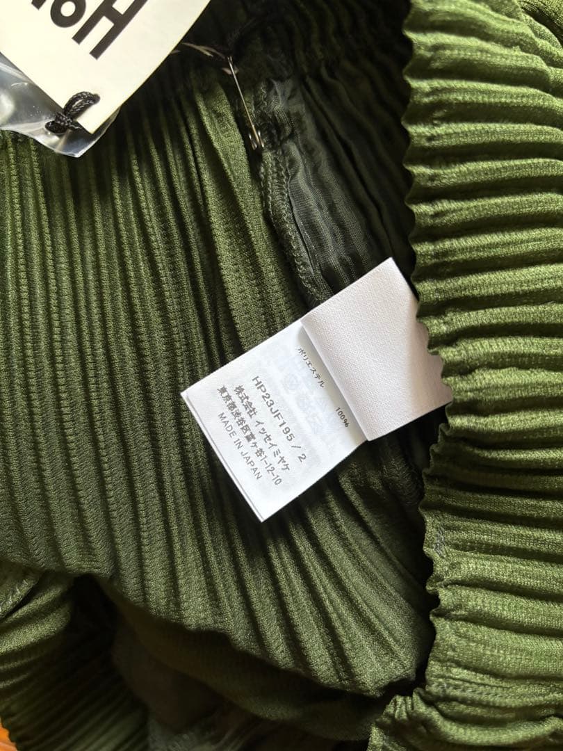 HOMME PLISSÉ ISSEY MIYAKE パンツsize2 新品未使用