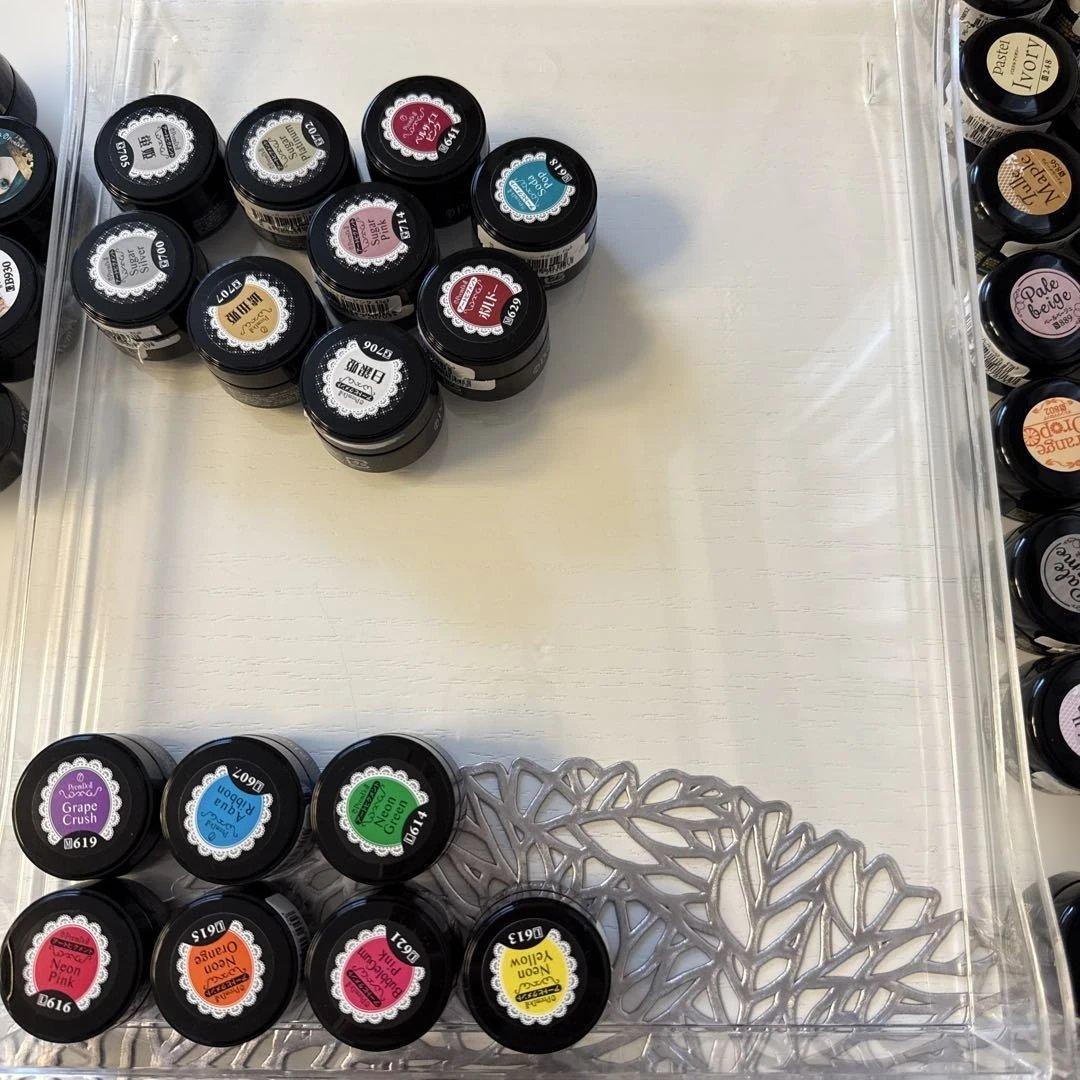 mmm　ほぼ未使用品お得です! プリジェルカラー200色セット