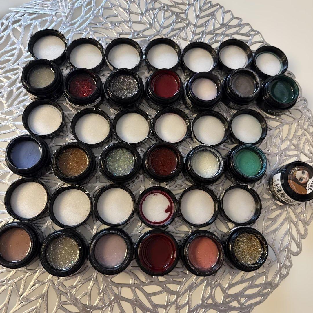 mmm　ほぼ未使用品お得です! プリジェルカラー200色セット