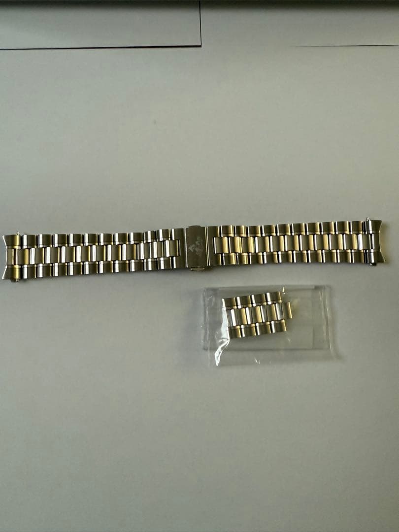 オメガスピードマスター(324.30.38.50.01.001)ステンレスベルト