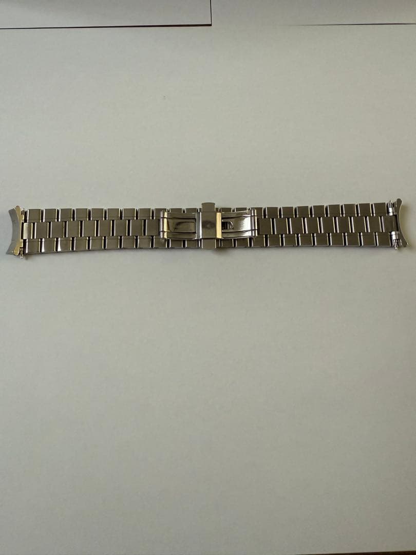 オメガスピードマスター(324.30.38.50.01.001)ステンレスベルト